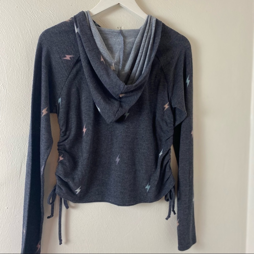 Girl Cozie by Pink Rose Hoodie Sweater Navy Light Bolt  Design Sz M - Picture 14 of 14